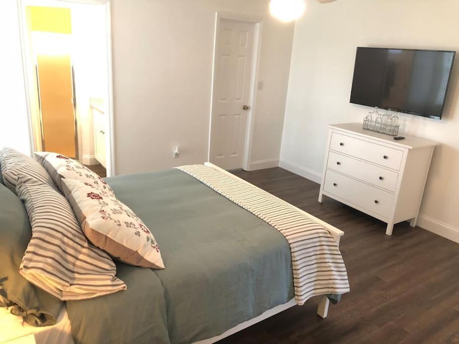 Beautiful Home Across The Street From Lake June! Λέικ Πλάσιντ Εξωτερικό φωτογραφία