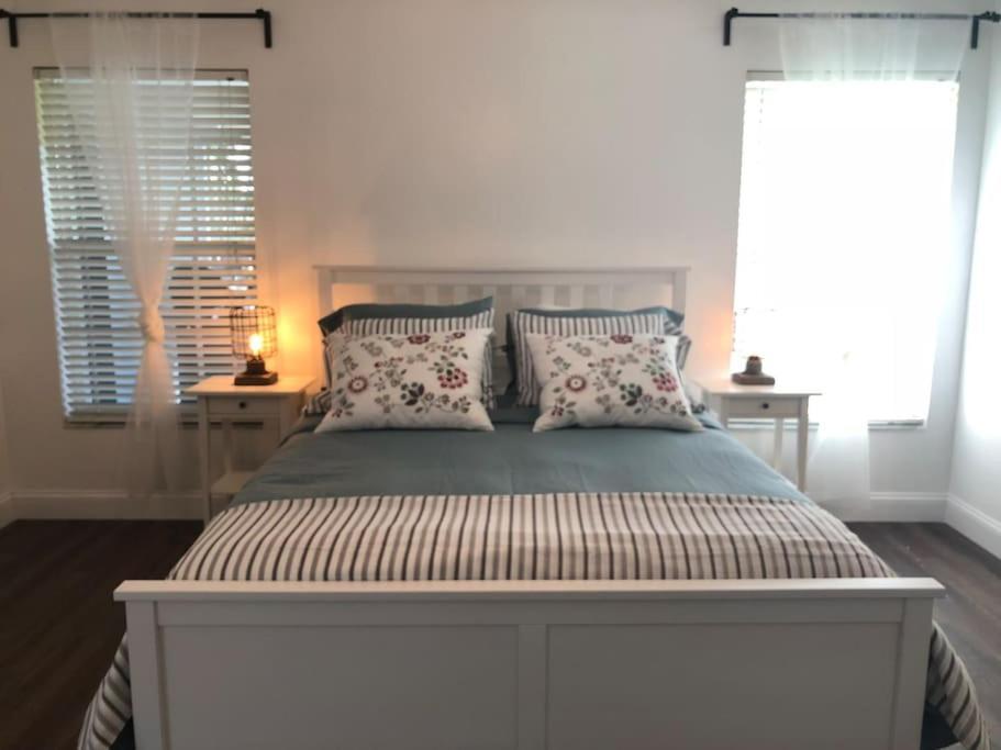 Beautiful Home Across The Street From Lake June! Λέικ Πλάσιντ Εξωτερικό φωτογραφία